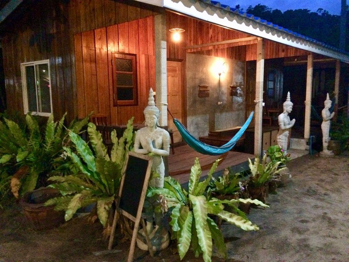 Sea Paradise 호텔 Ban Khlong Kloi 외부 사진